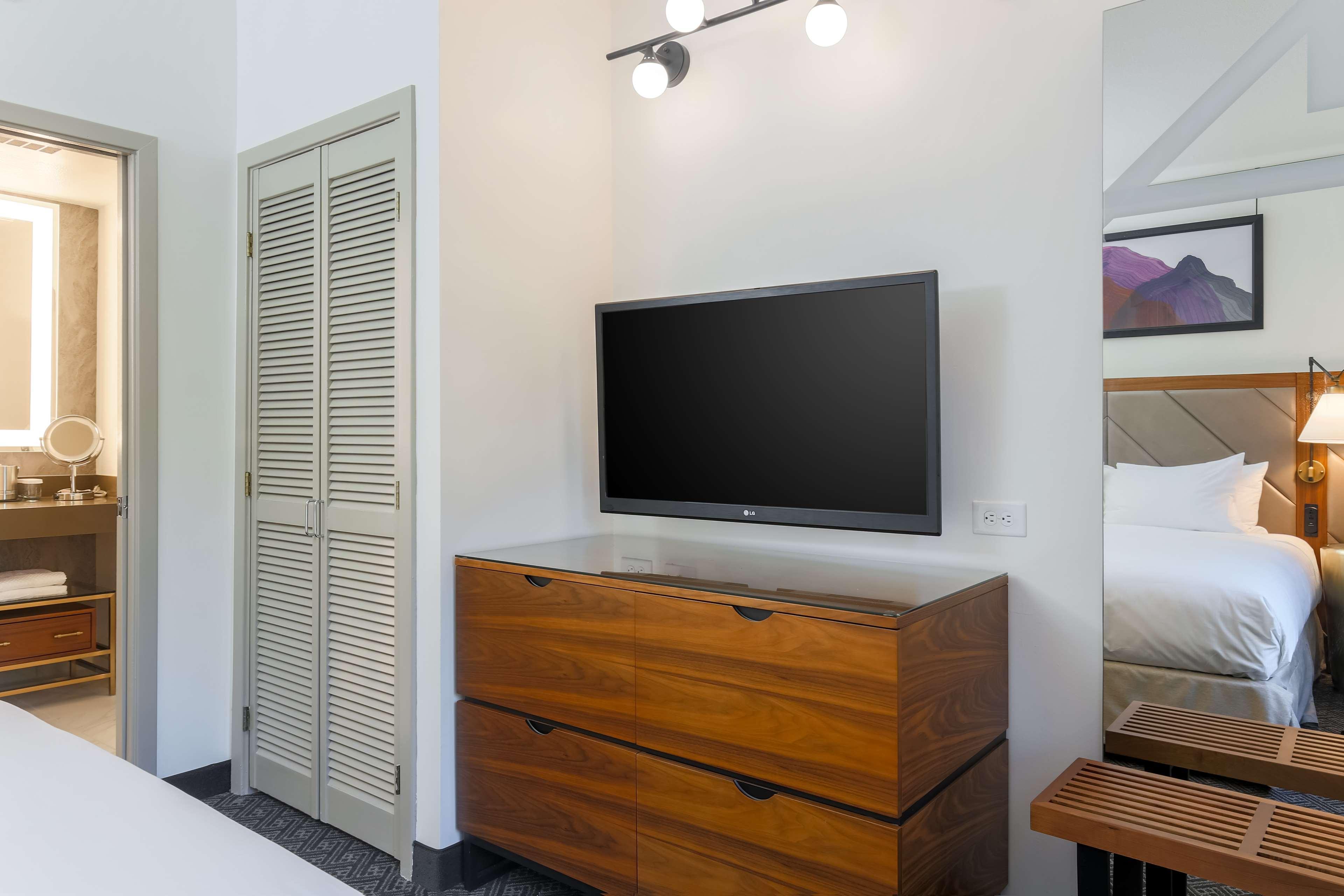 Doubletree Suites By Hilton Hotel Sacramento - Rancho Cordova Ngoại thất bức ảnh